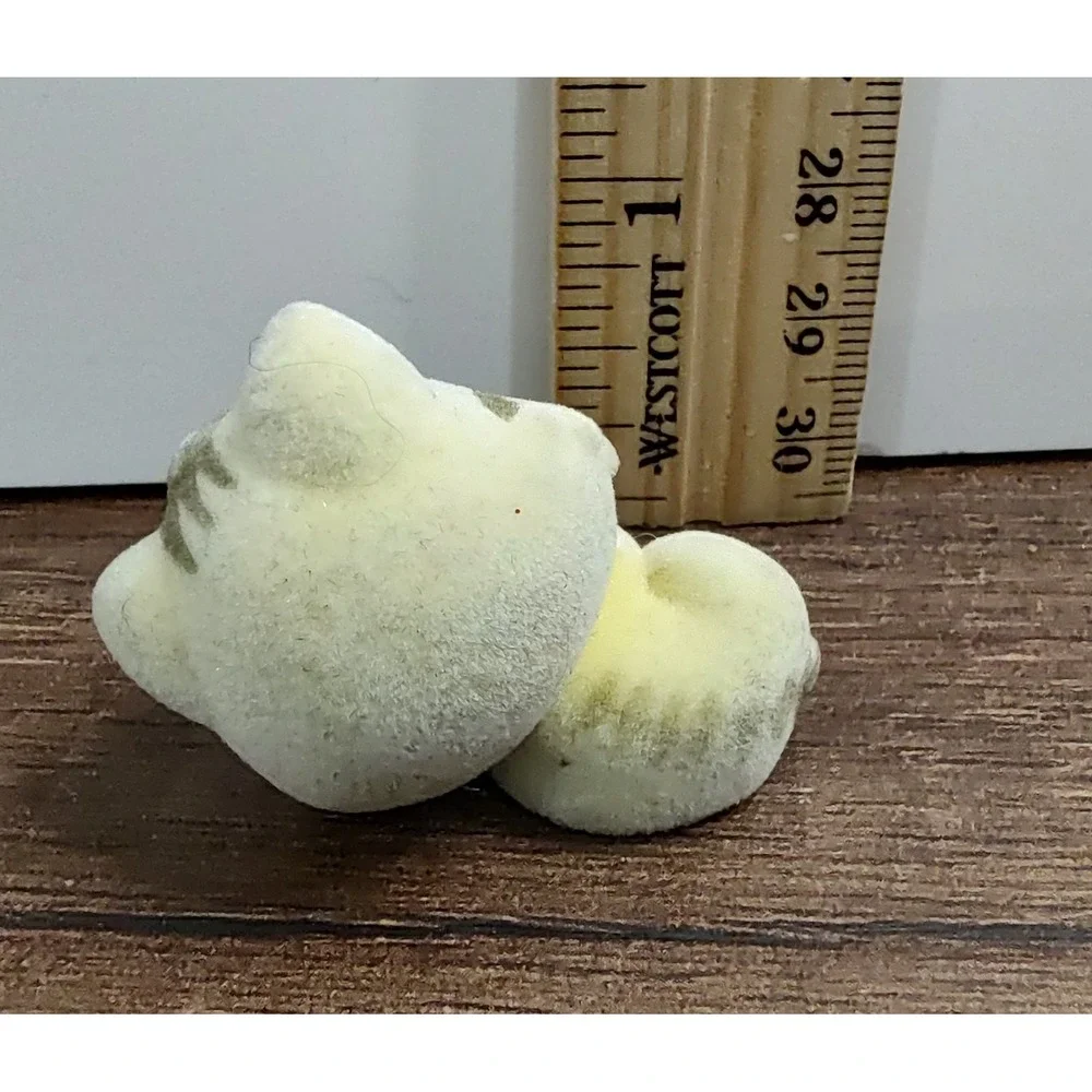 Vintage Kitty In My Pocket Flocked Animal Pet Cat Kitten Dollhouse Miniature B3